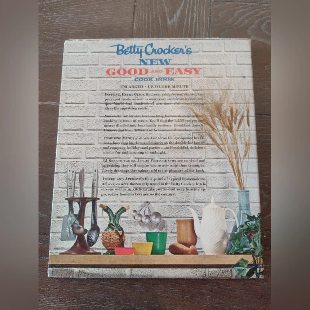 Vintage 1960s Betty Crocker Cookbook Set - Picture 11 of 16